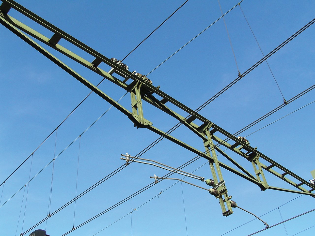 Geen treinen tussen Houten Castellum en Geldermalsen door kapotte bovenleiding