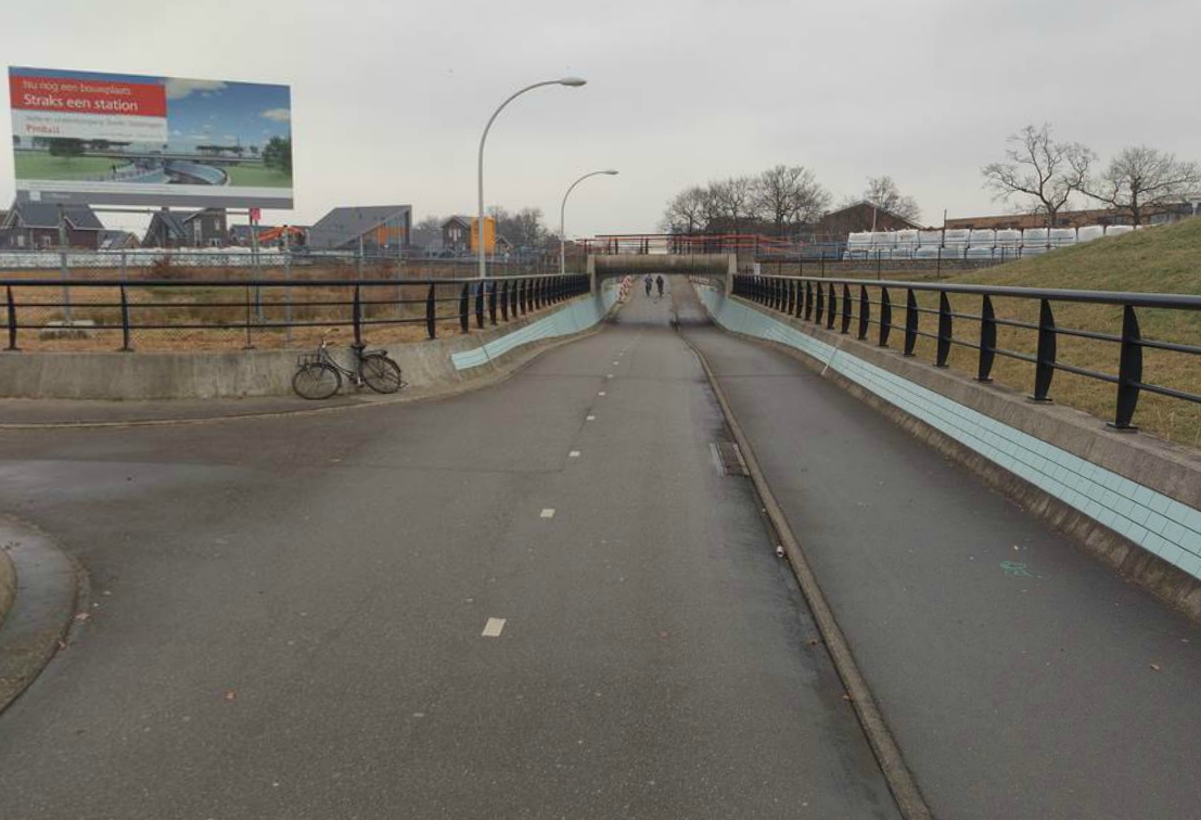 Rozentunnel Zwolle Stadshagen dicht tijdens vakantie