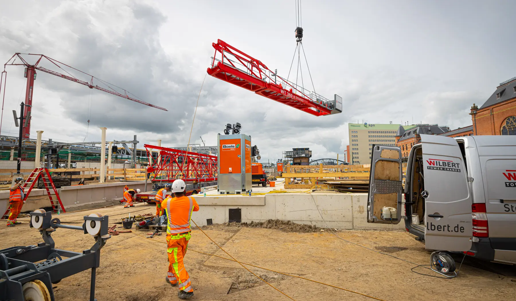 Tot en met 11 augustus rijden er bussen tussen Groningen Europapark en station Groningen