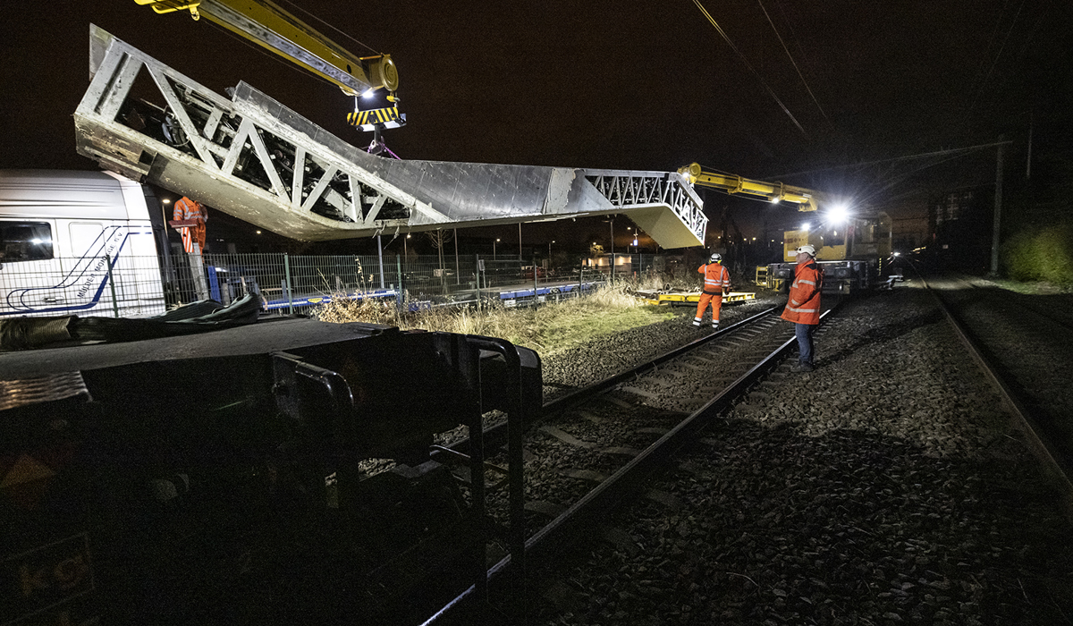 Nieuwe roltrappen voor Leiden Centraal | ProRail