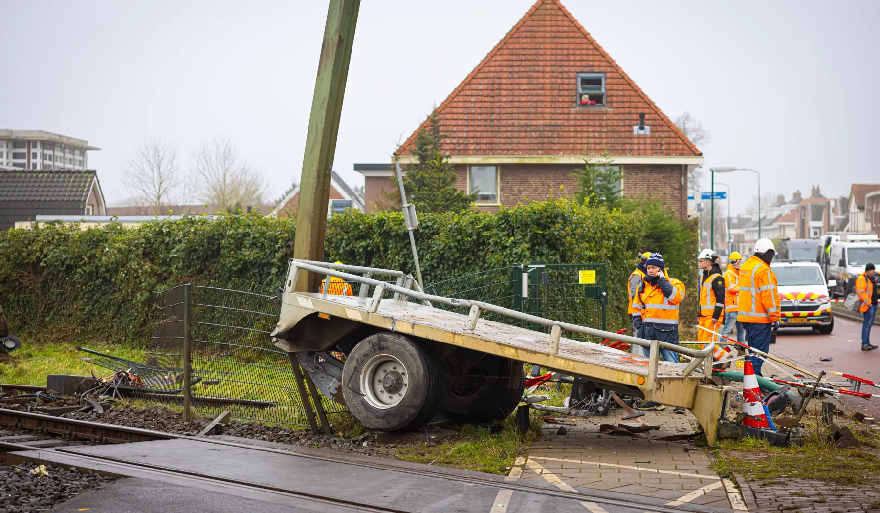 De schade na de aanrijding is aanzienlijk
