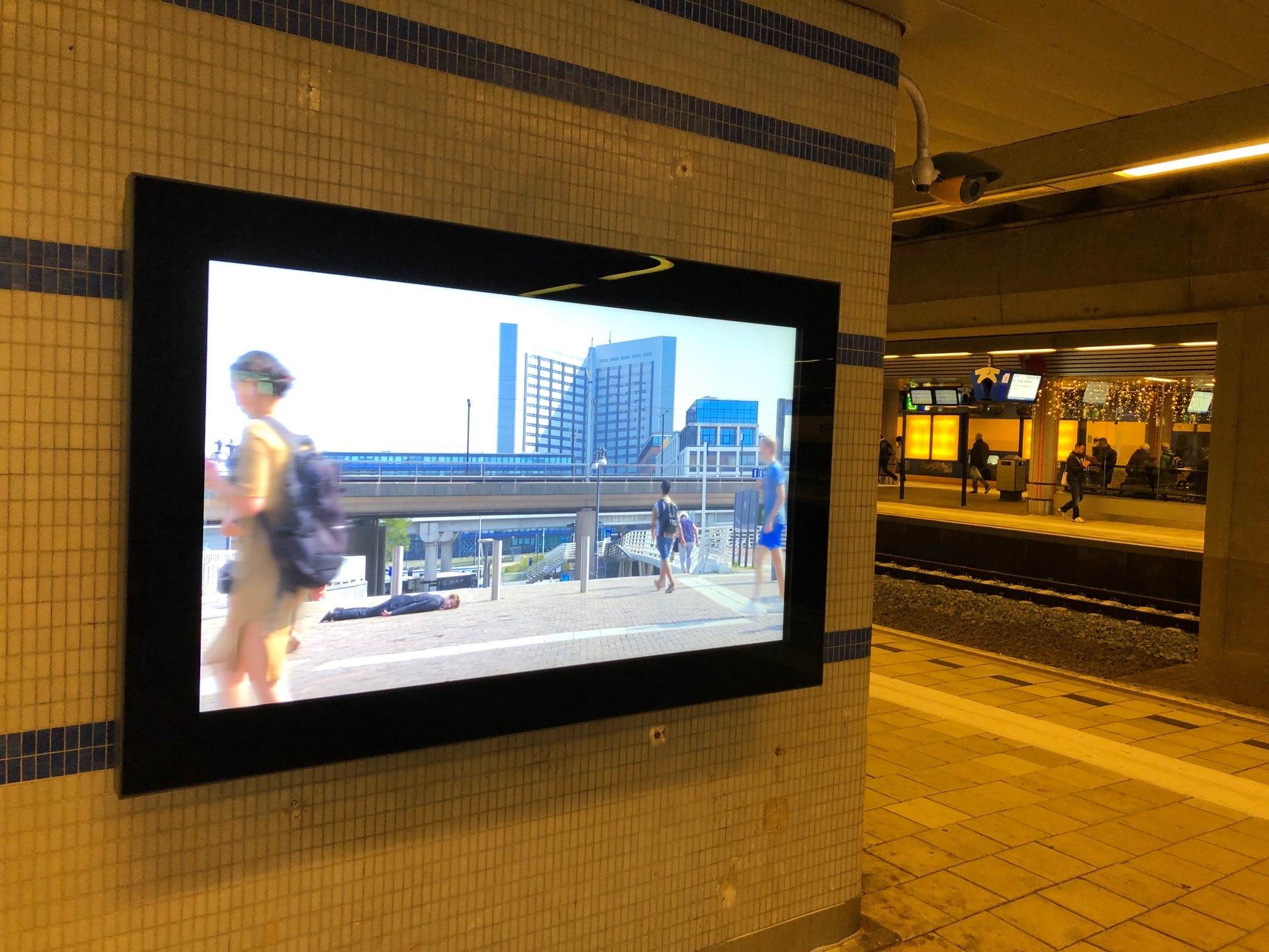Prachtig video-kunstwerk op station Sloterdijk