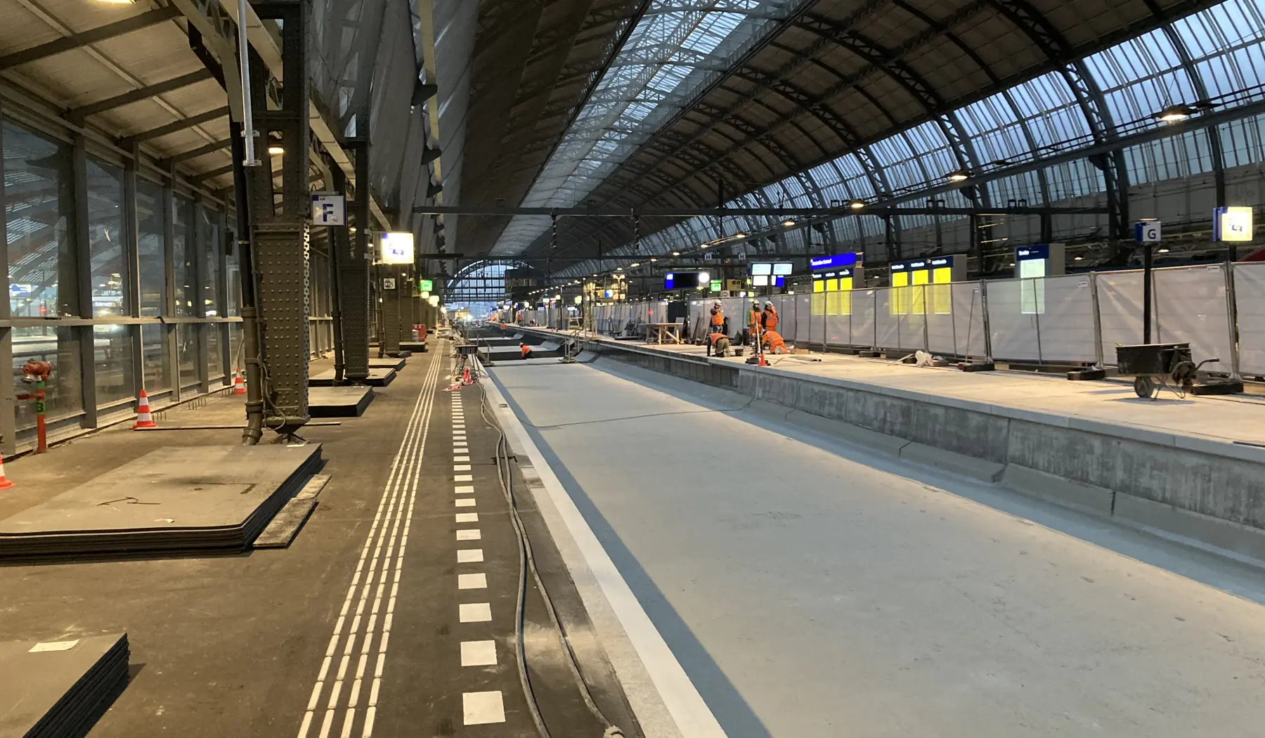 De spoorbak is waterdicht gemaakt met speciale coating