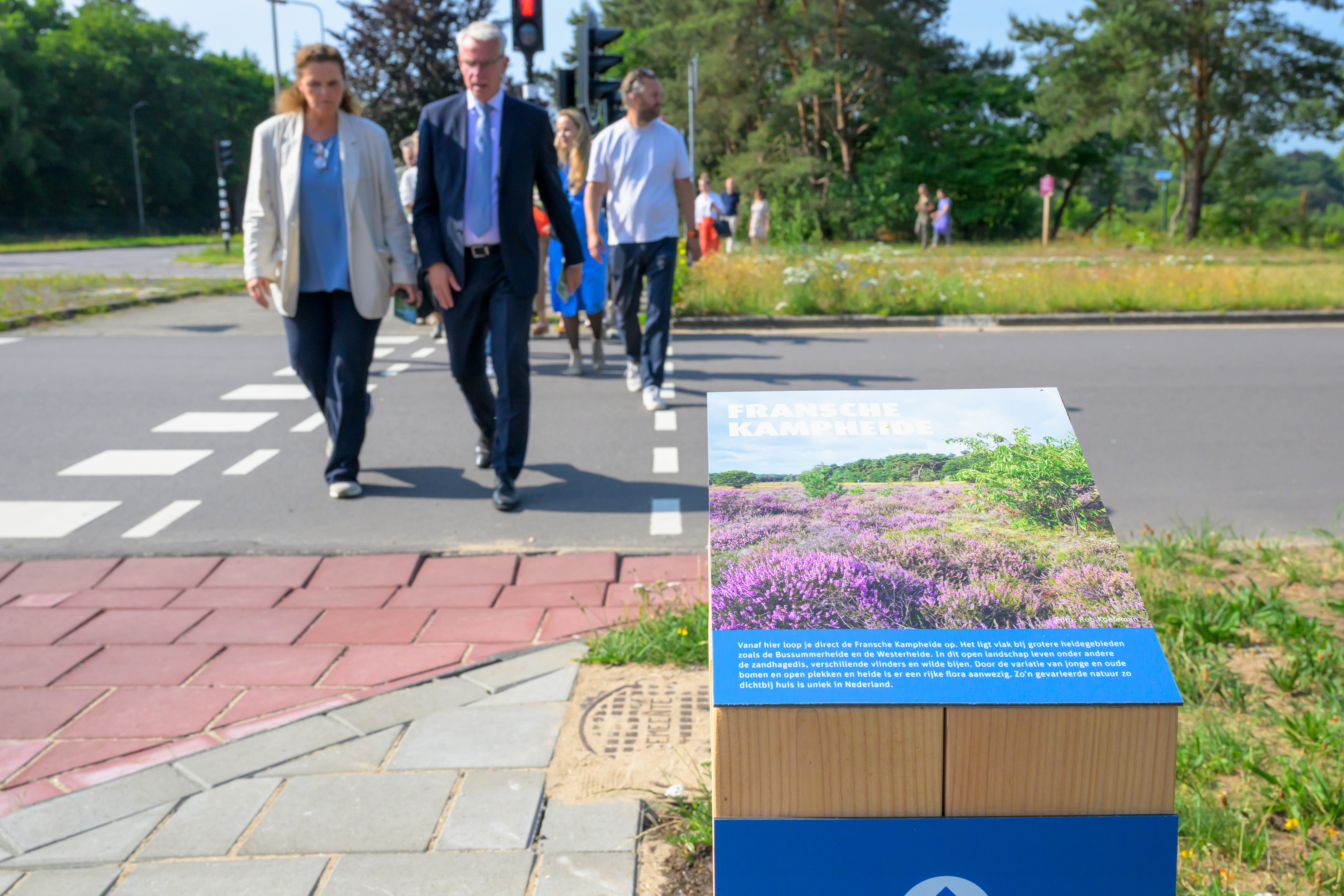 Tussen het station en het natuurgebied staat informatiebordjes