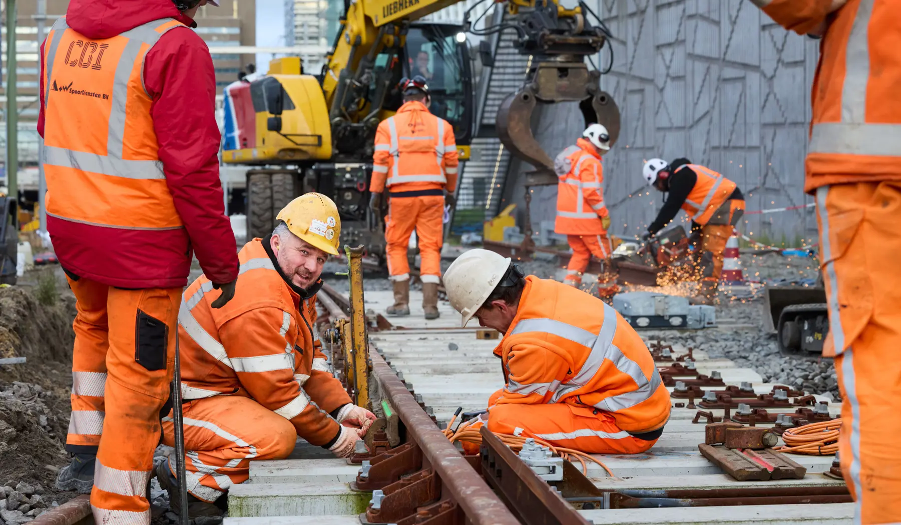 12 uur tijd was nodig om het hele wissel te leggen