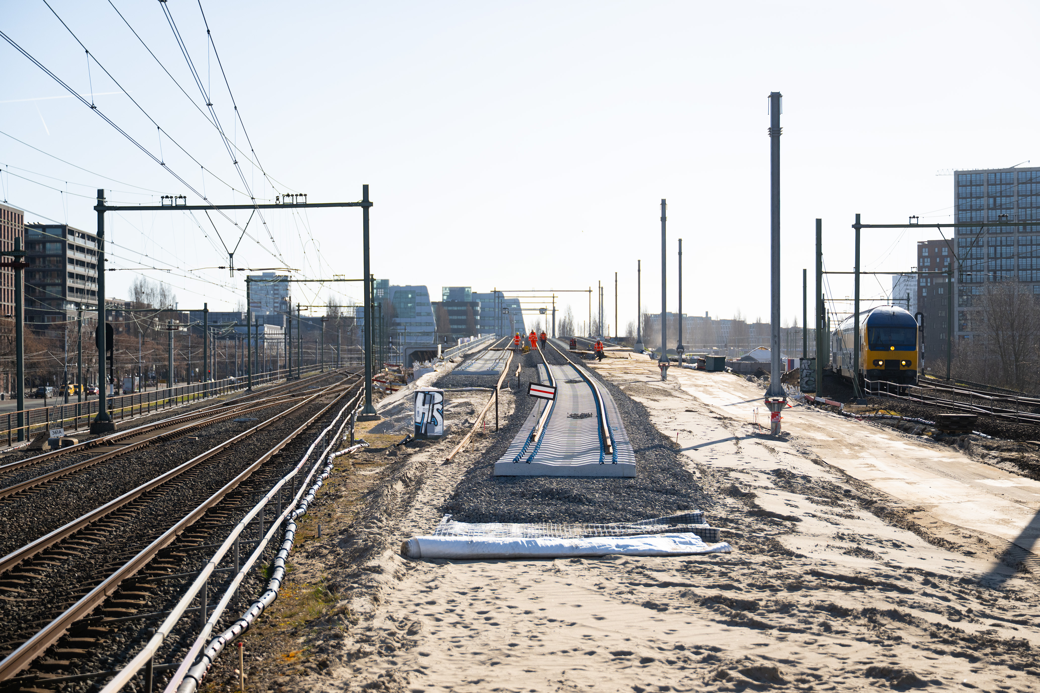 De twee middensporen worden verlegd. 