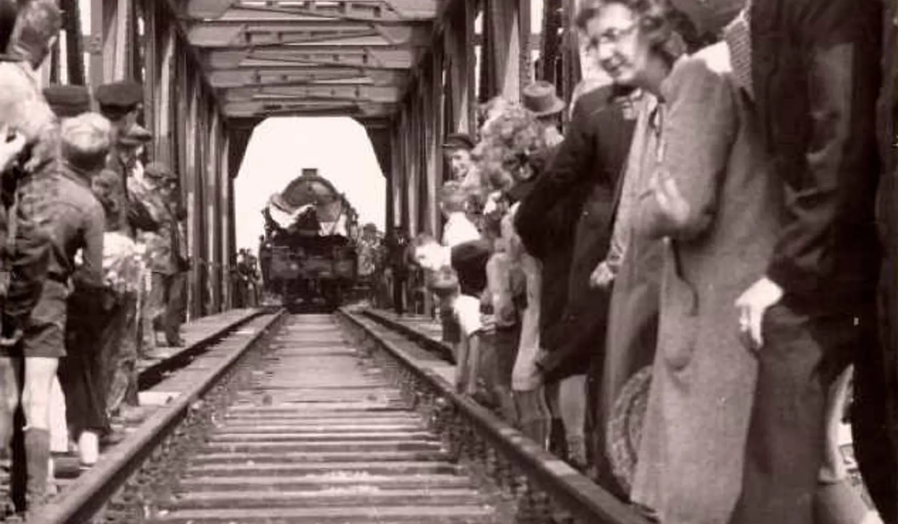 Feestelijke opening na herstel