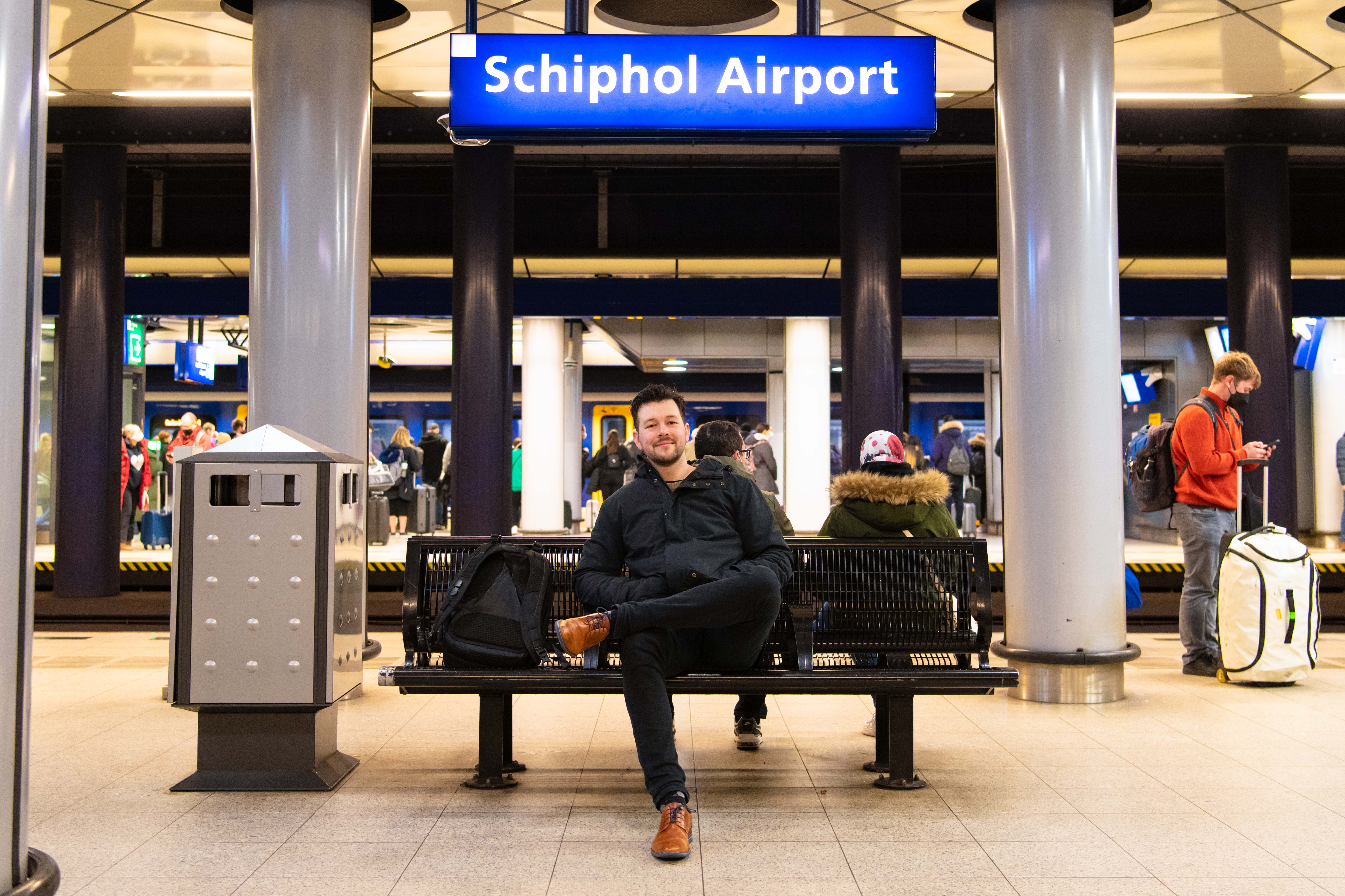 Boaz op station Schiphol Airport