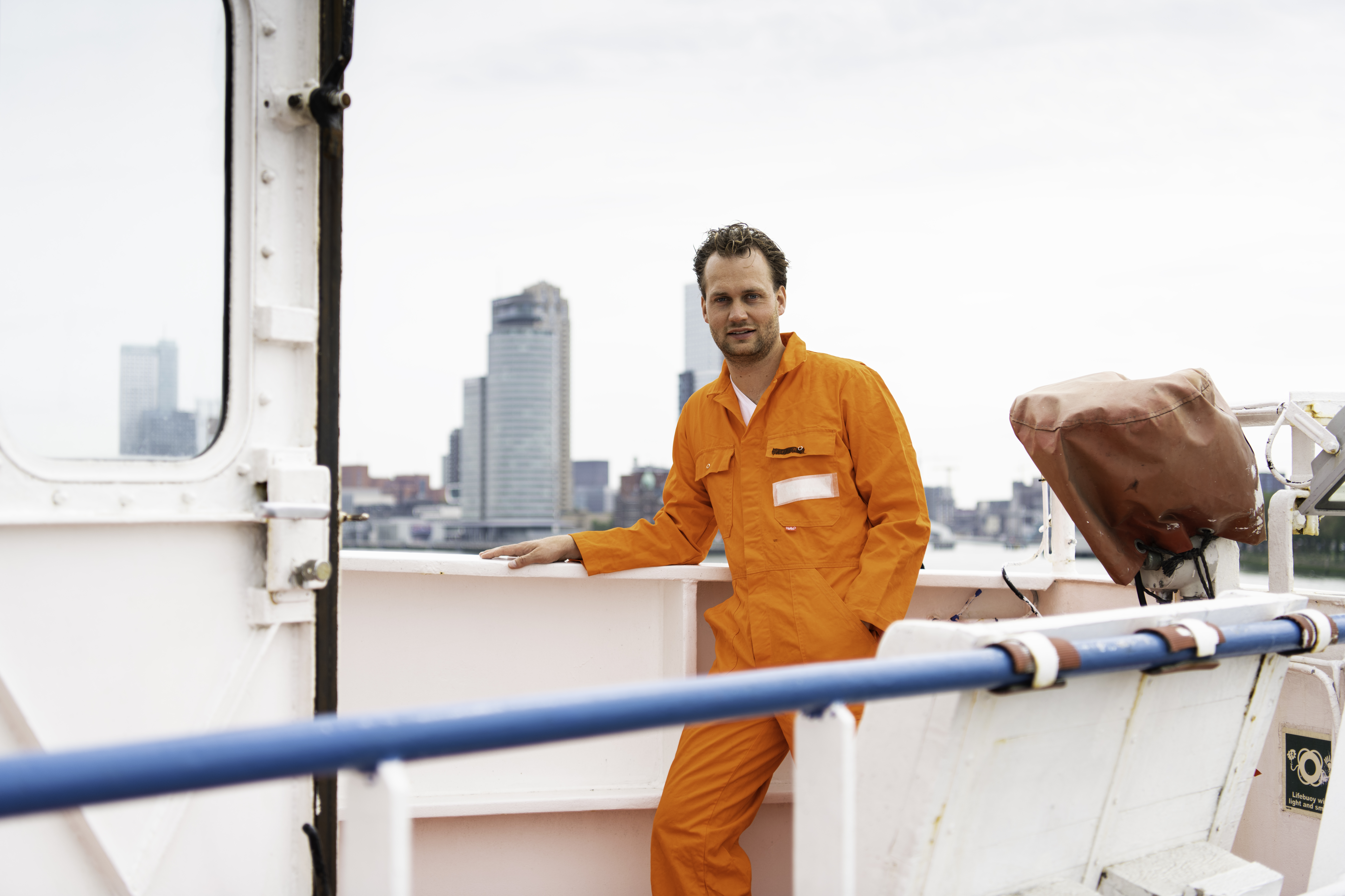 Vier jaar geleden ging Michiel als stuurman de hele wereld over op enorme schepen
