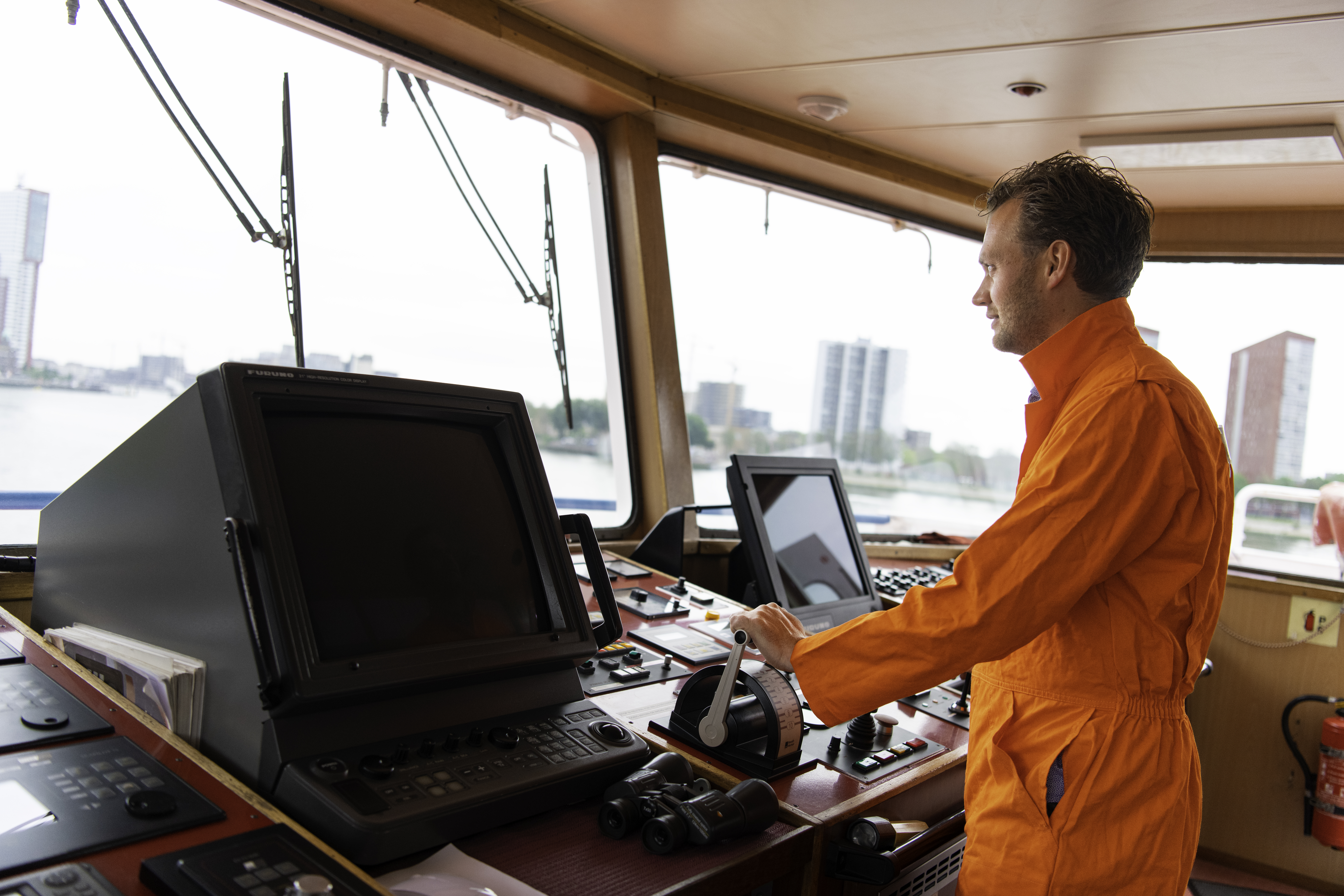 "Als stuurman heb je wachtdiensten en ben je om beurten verantwoordelijk voor het onderhoud van het schip"
