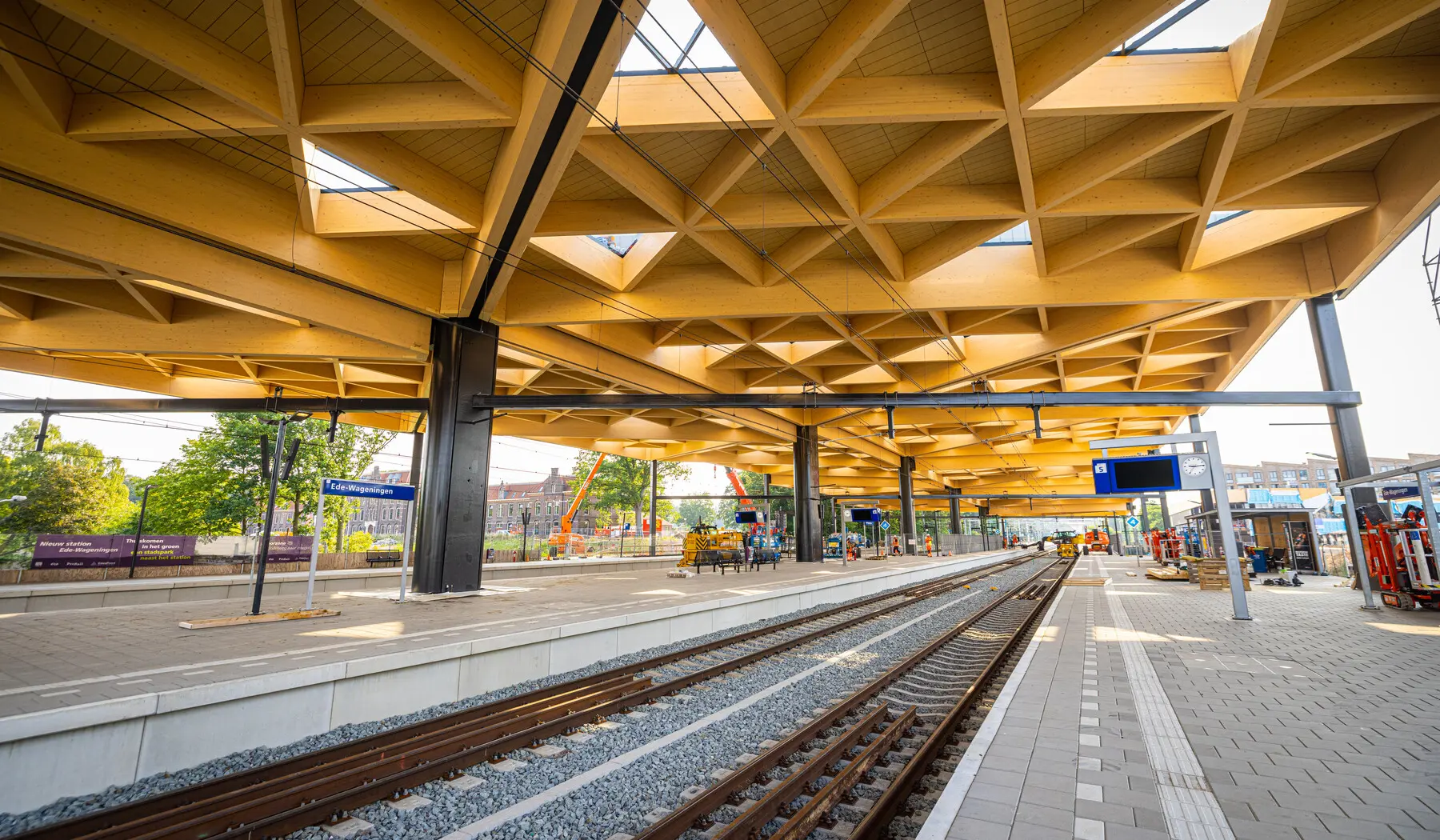 De sporenkap is een bijzondere constructie en bestaat uit 23 hoeken