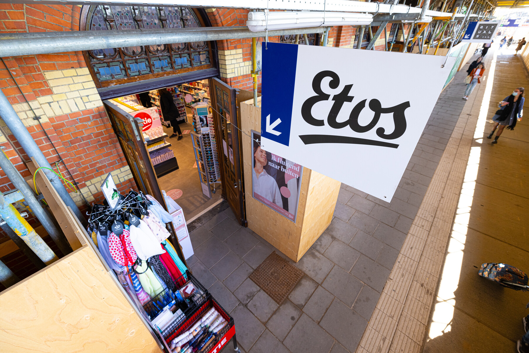 Sinds vandaag is de Etos op station Groningen open