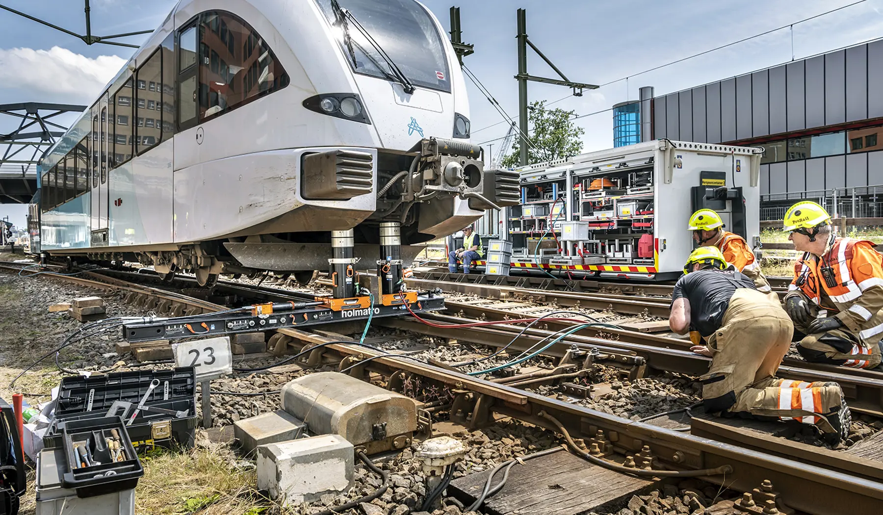 Ontspoorde trein bij station Groningen
