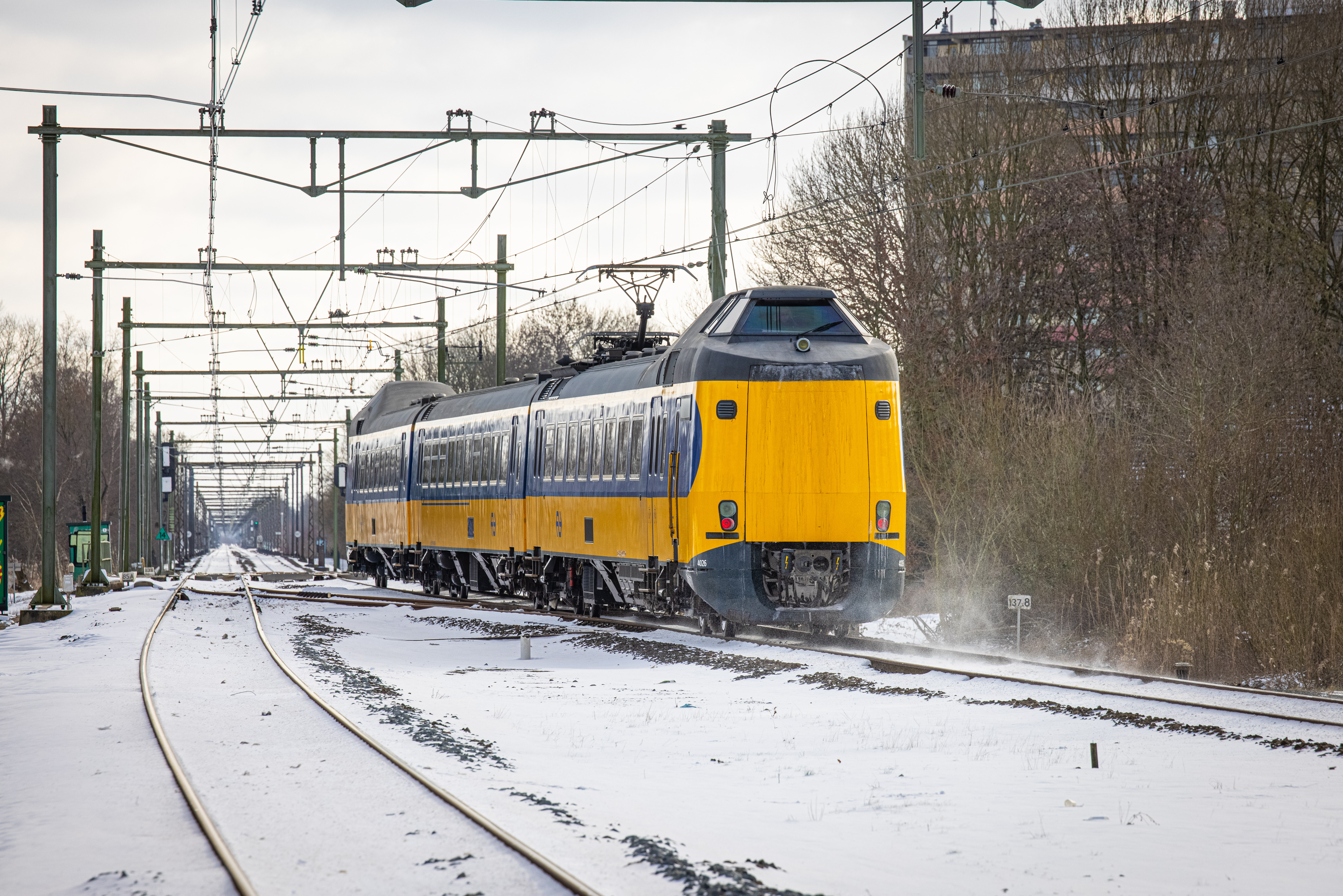 NS-trein in de sneeuw
