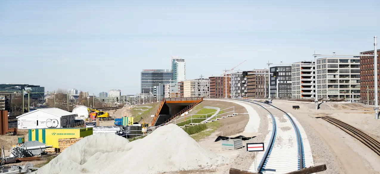 De vrije kruising in aanbouw