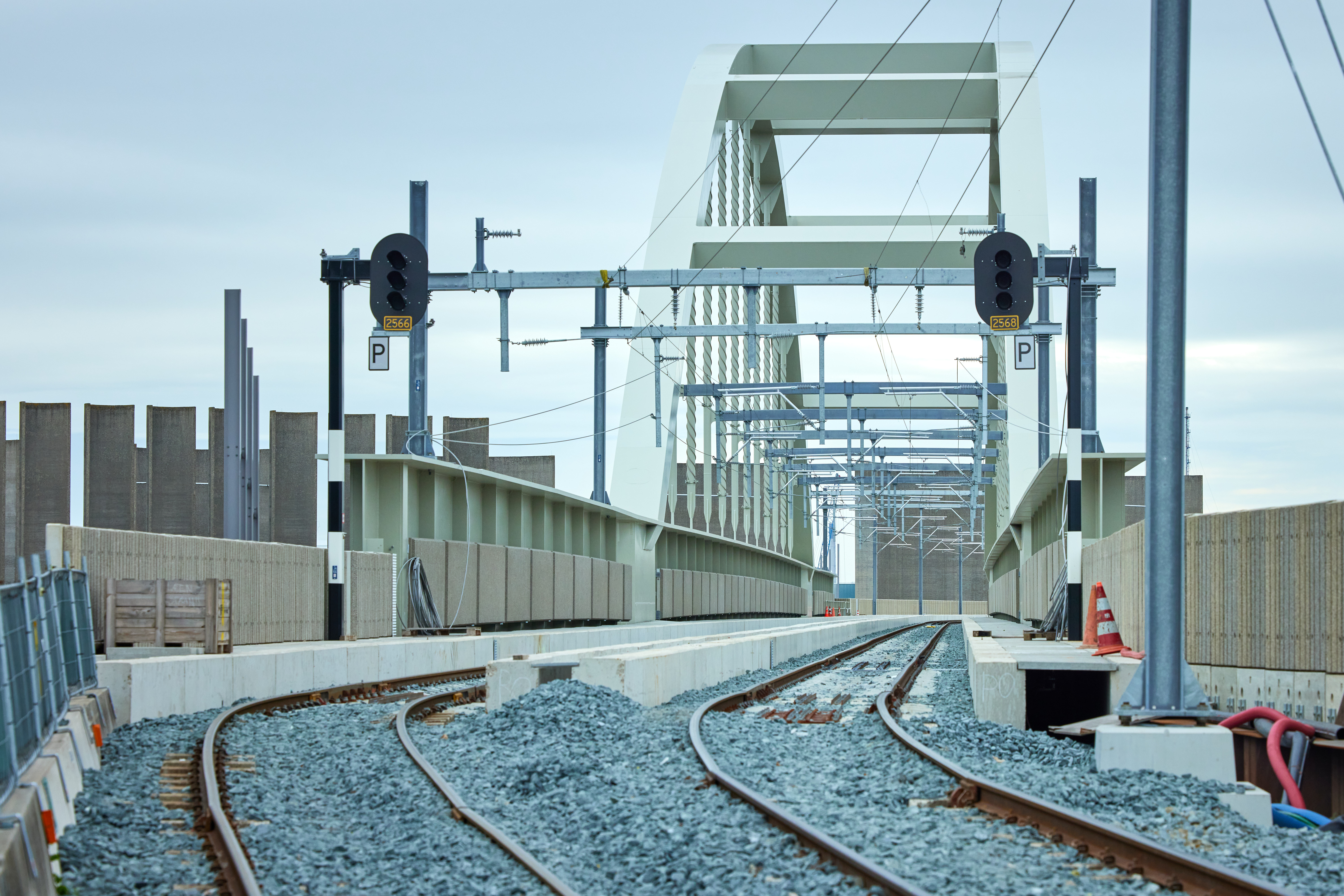 Het Theemswegtracé is bijna klaar