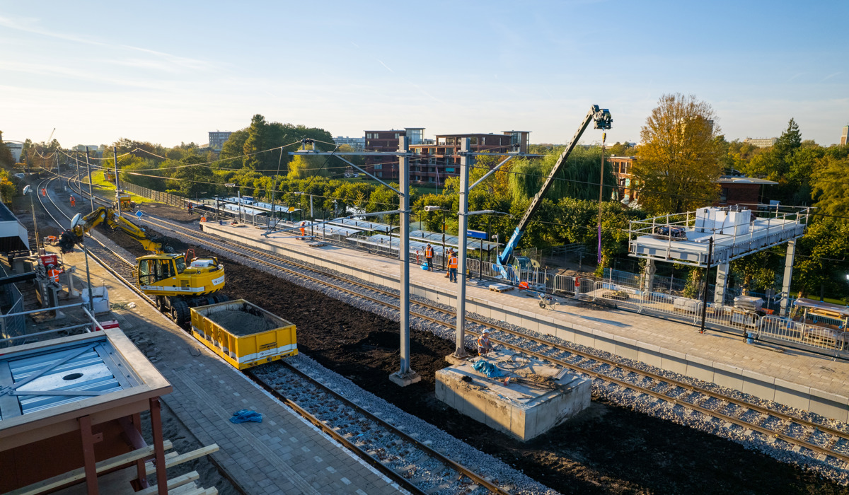 Tijdens de sloop werden er diverse andere werkzaamheden uitgevoerd op het station