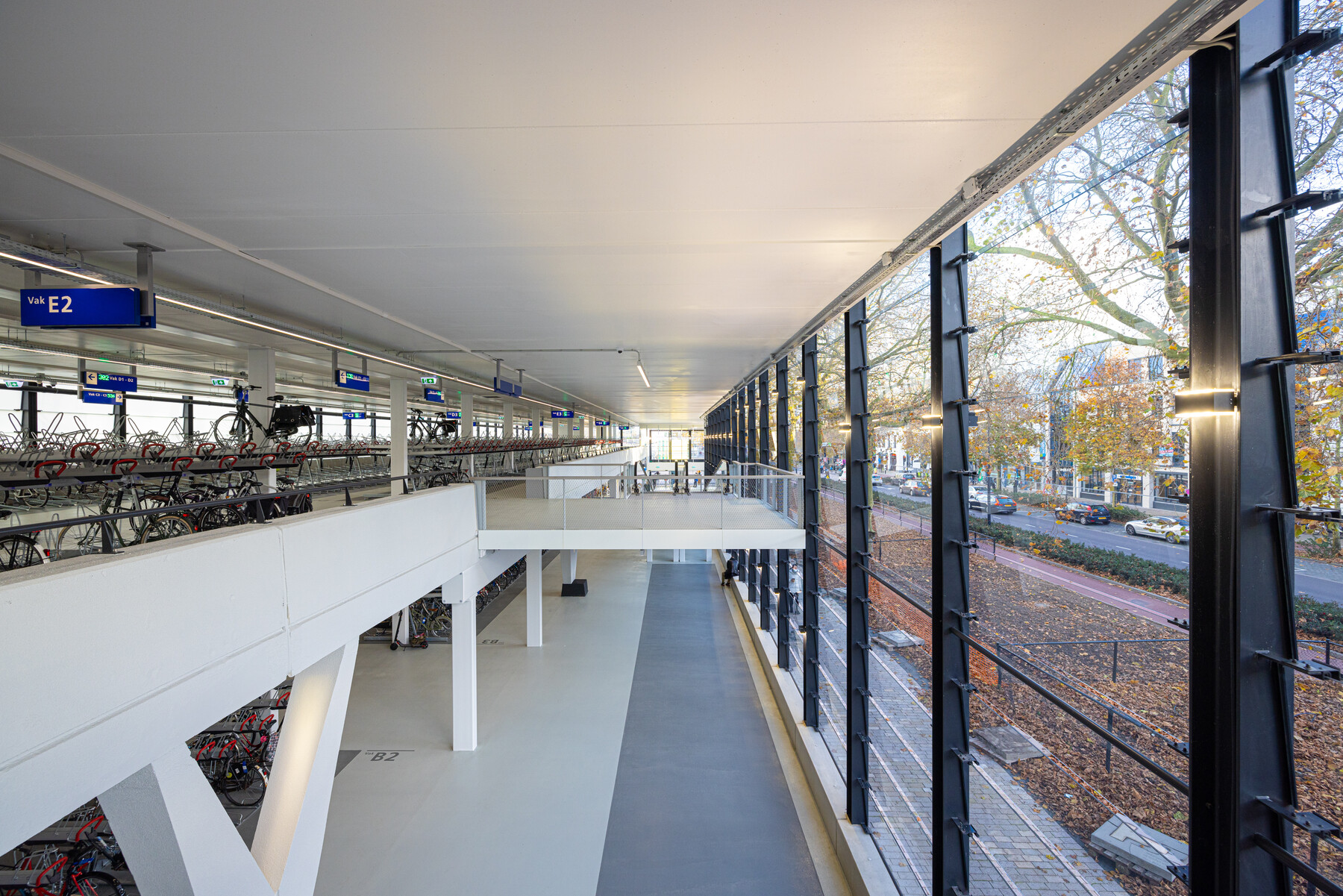 De nieuwe fietsenstalling op station Tilburg