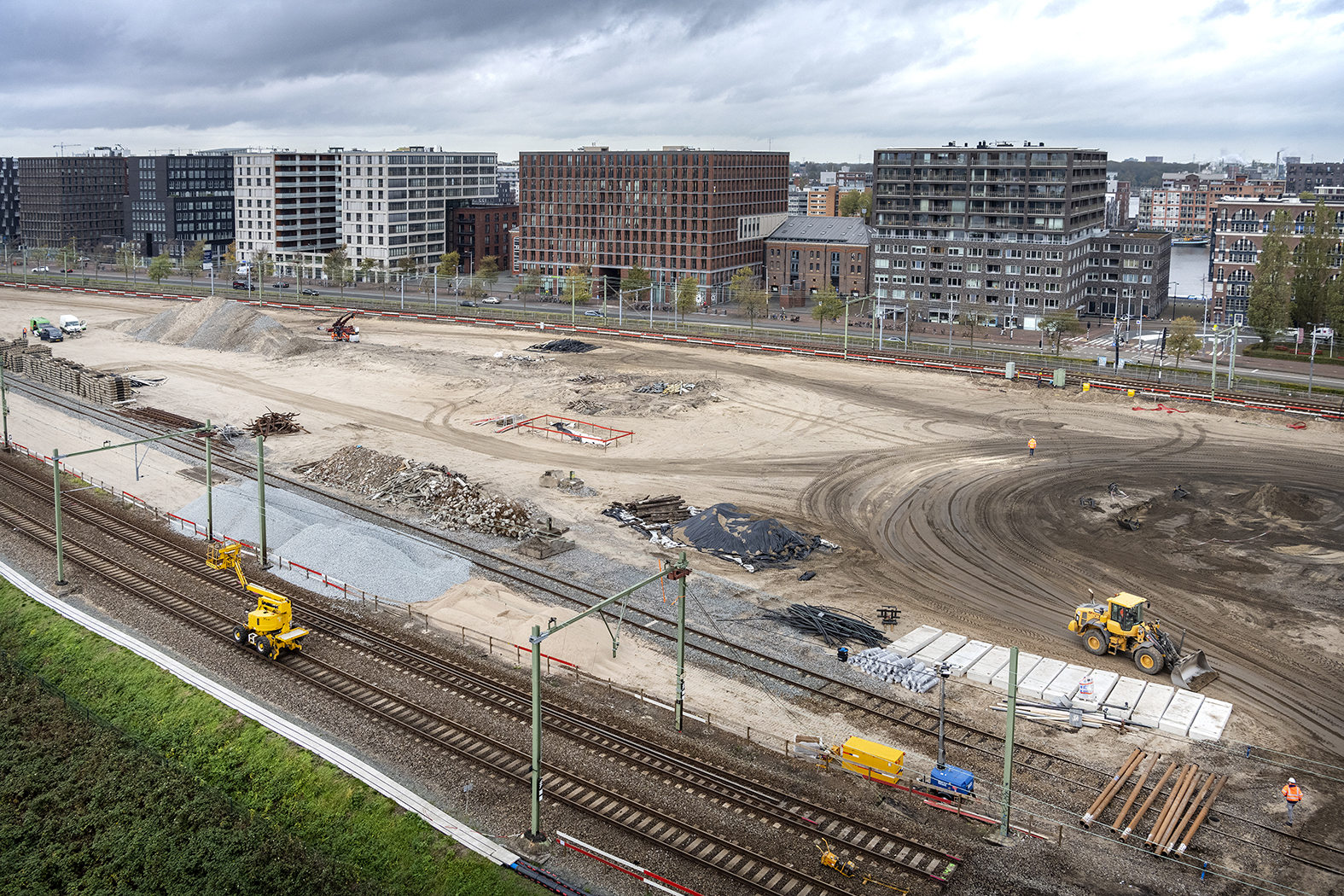 De bouwplaats van boven gezien