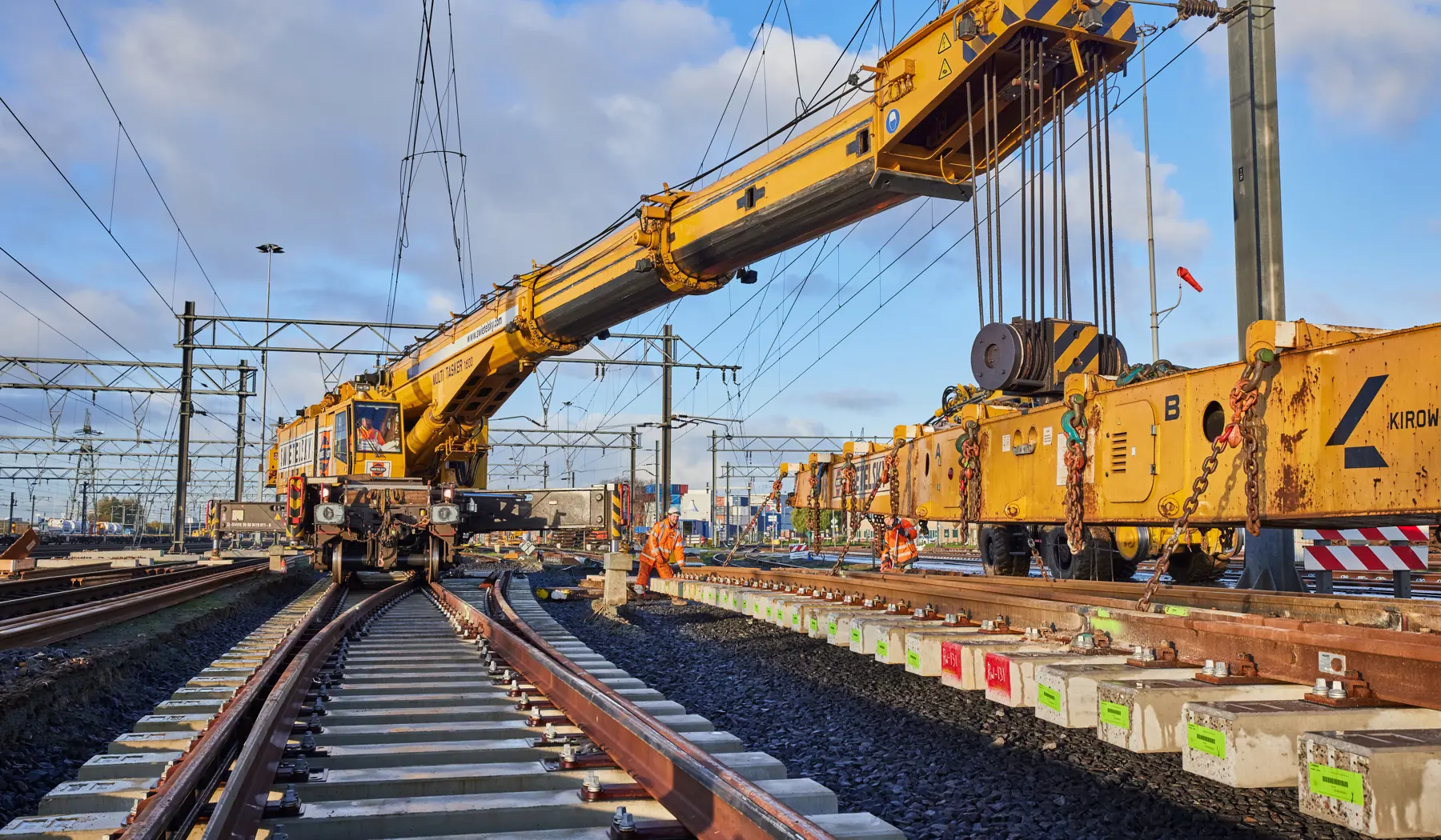 Wissels vervangen op Waalhaven Zuid