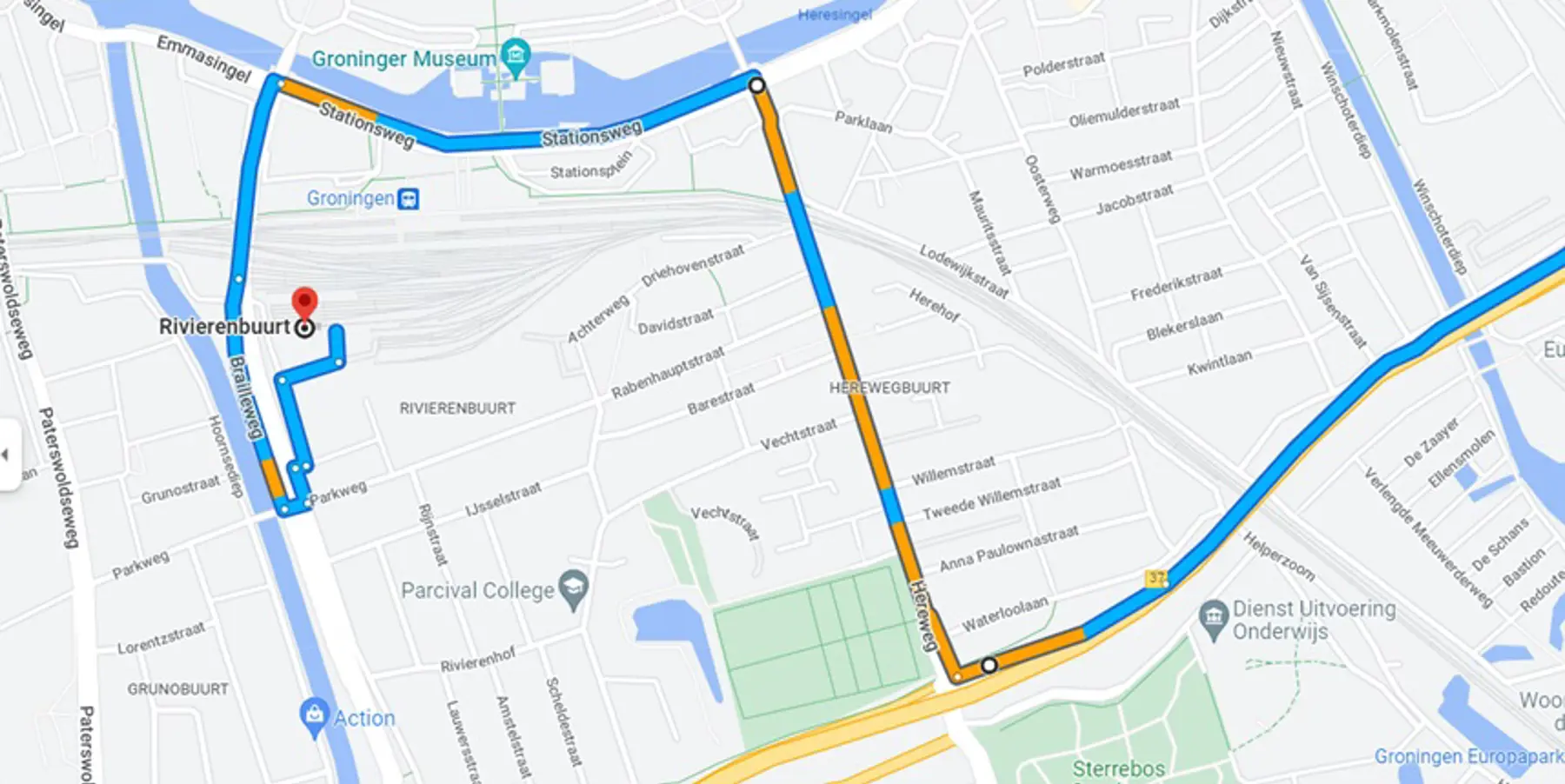 De route die betonwagens nemen naar de bouwplaats tussen 19:00 en 07:00 uur
