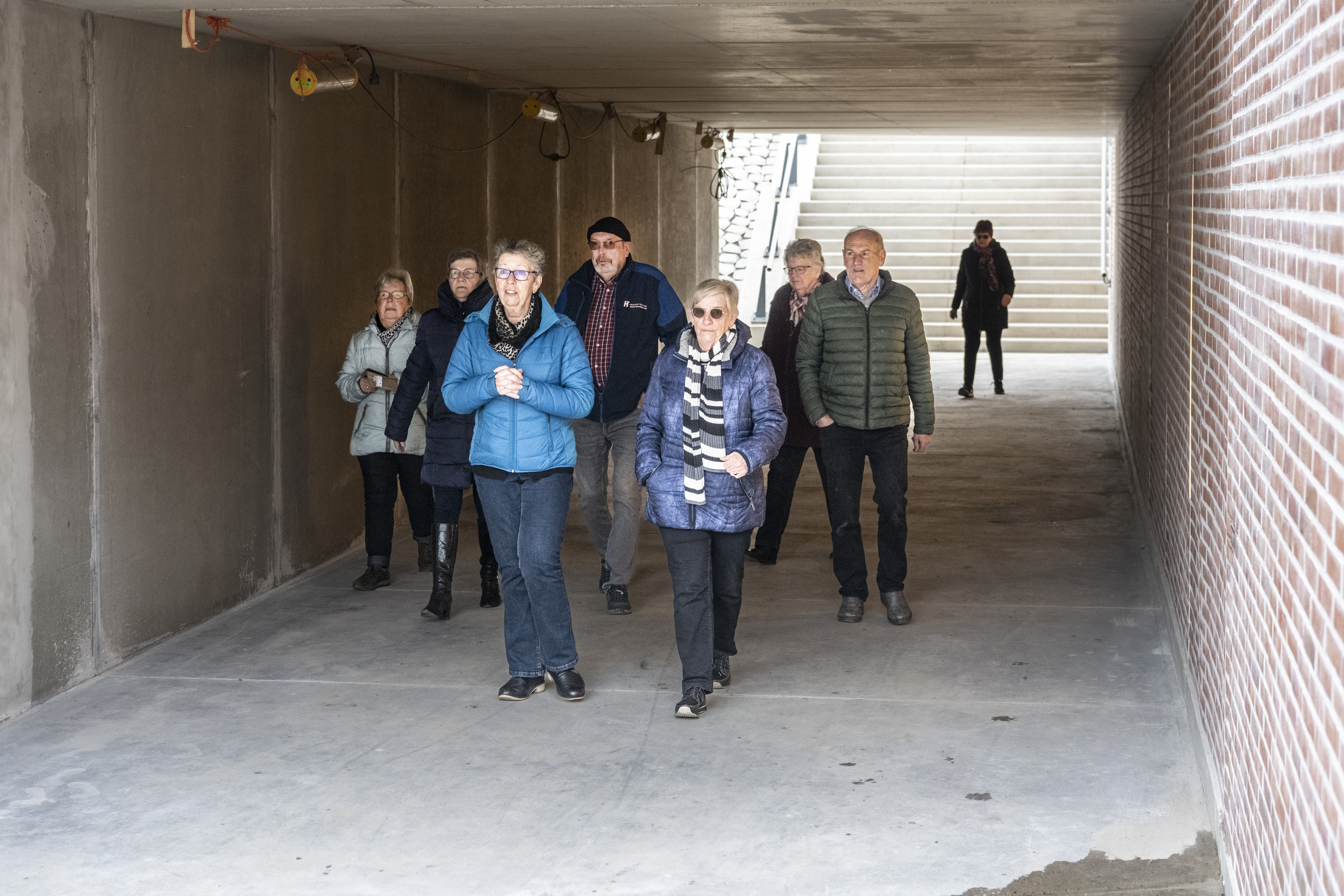 Op deze, nu nog, kale wand, komt een mozaïek van fotograaf Ab Donker