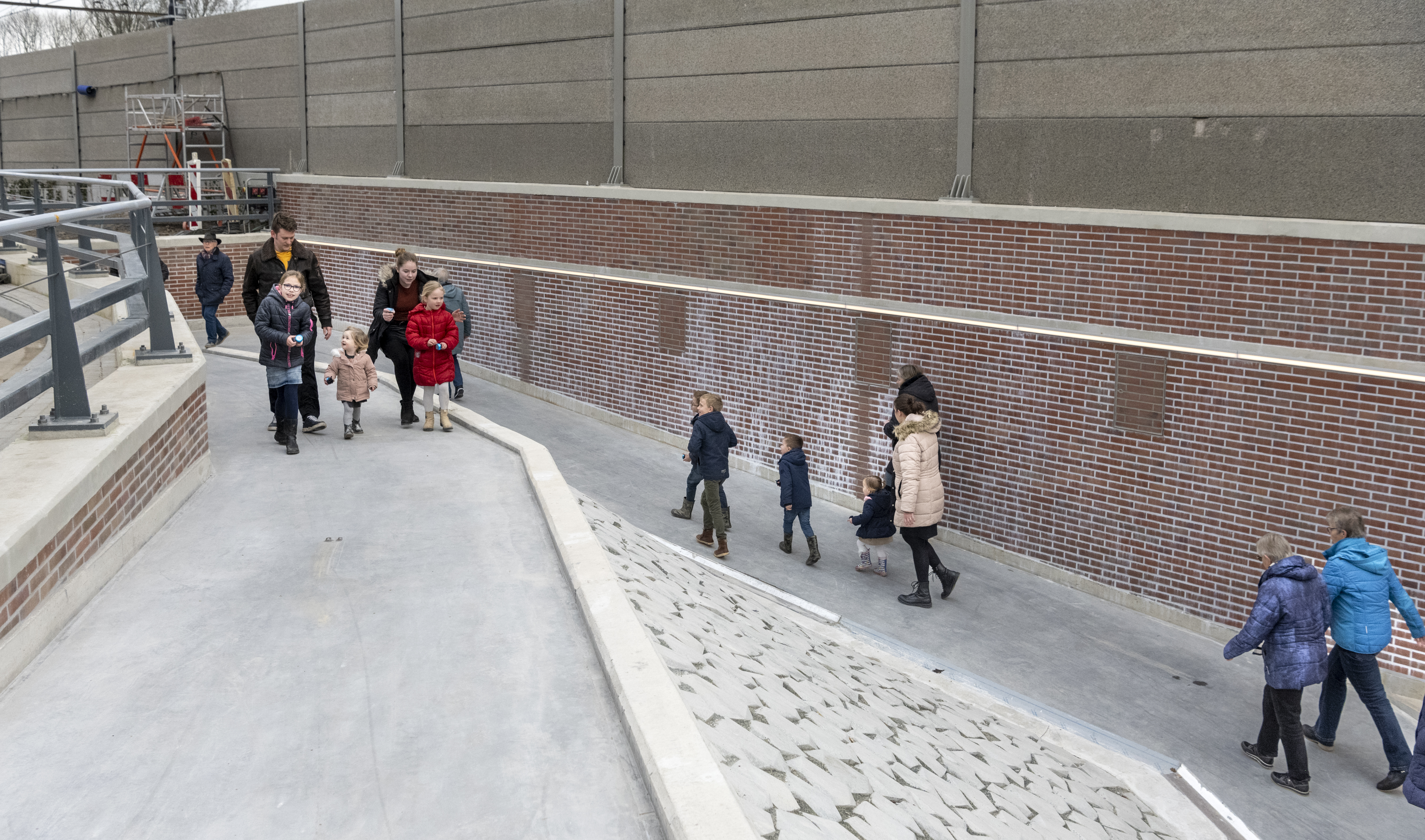 Omwonenden lopen er als eerste doorheen