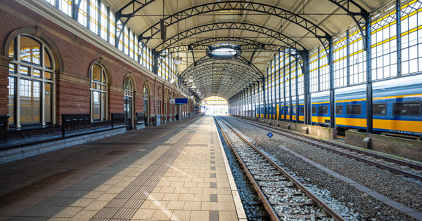 ProRail start met vernieuwing van treinsporen in regio Den Haag