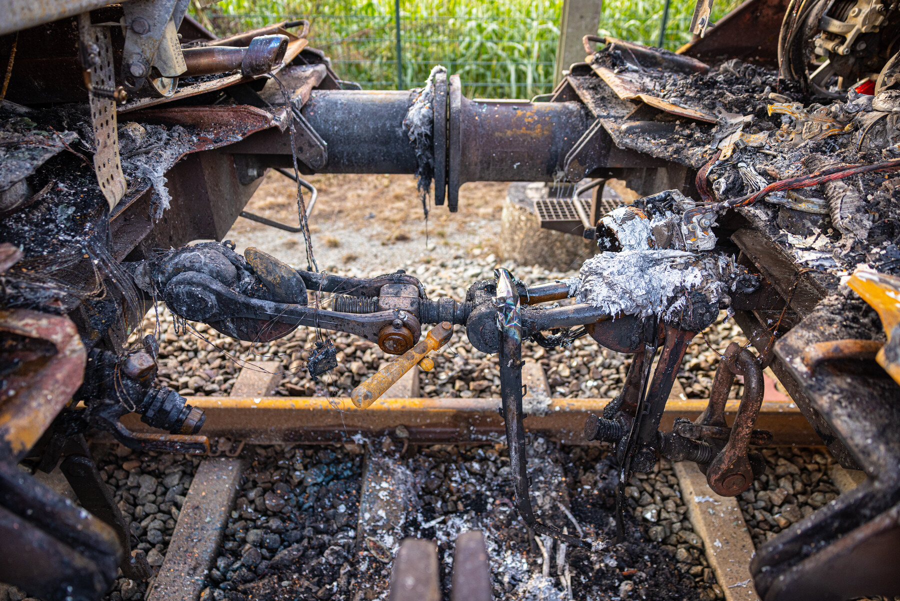 Ook de wagons zijn zwaar beschadigd