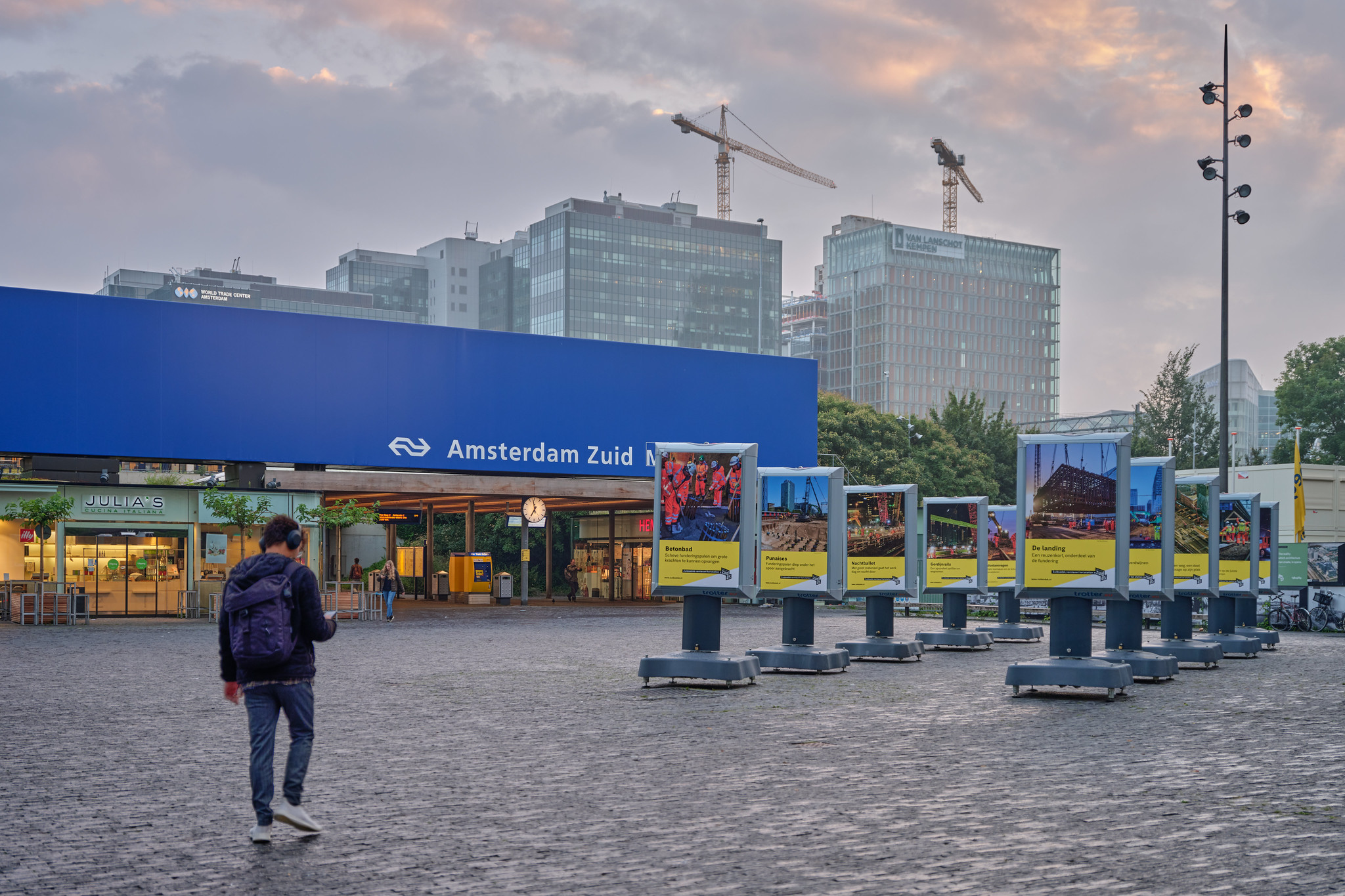 Station Amsterdam Zuid