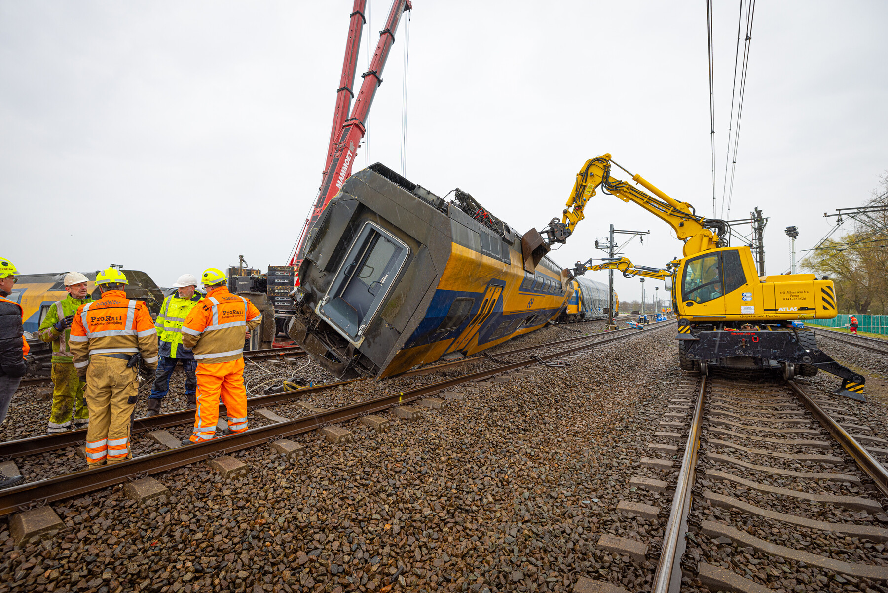 Het takelen van een treindeel