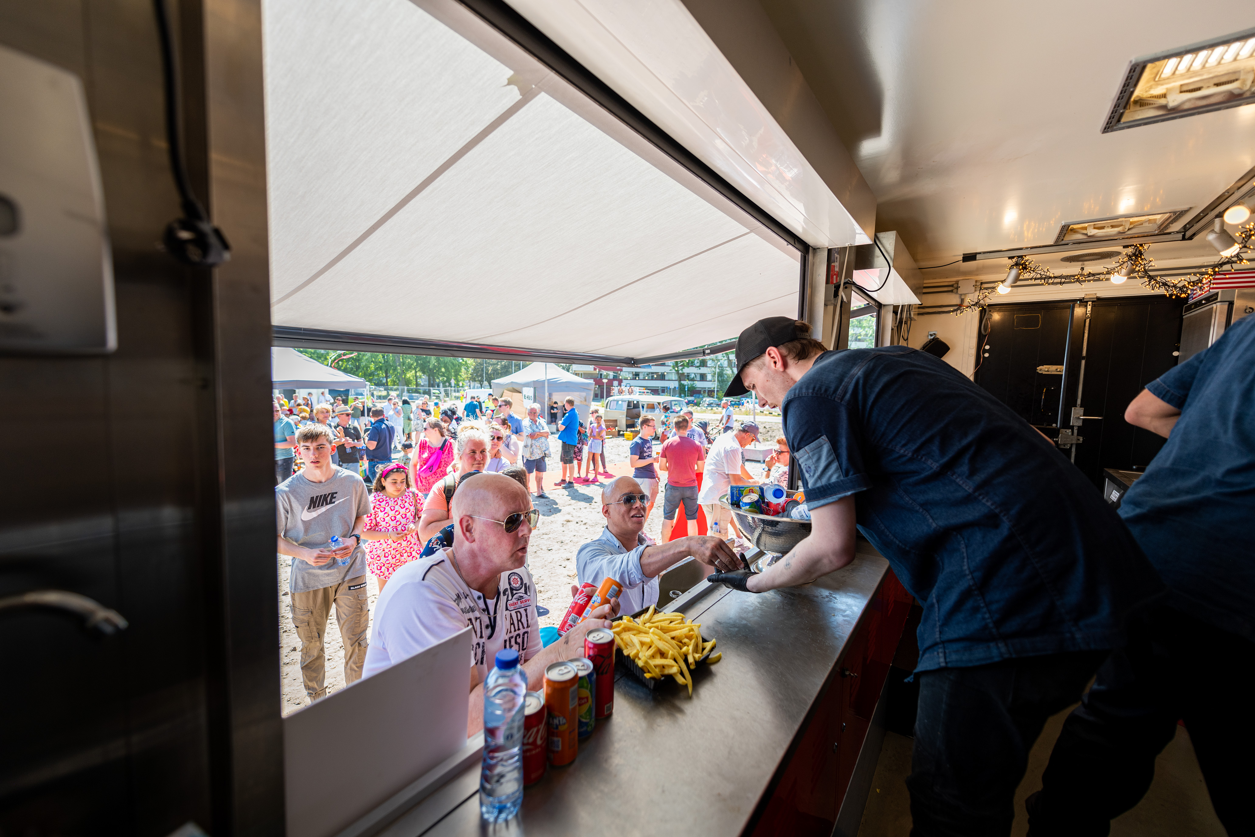 Ook aan een foodtruck was gedacht op het festivalterrein