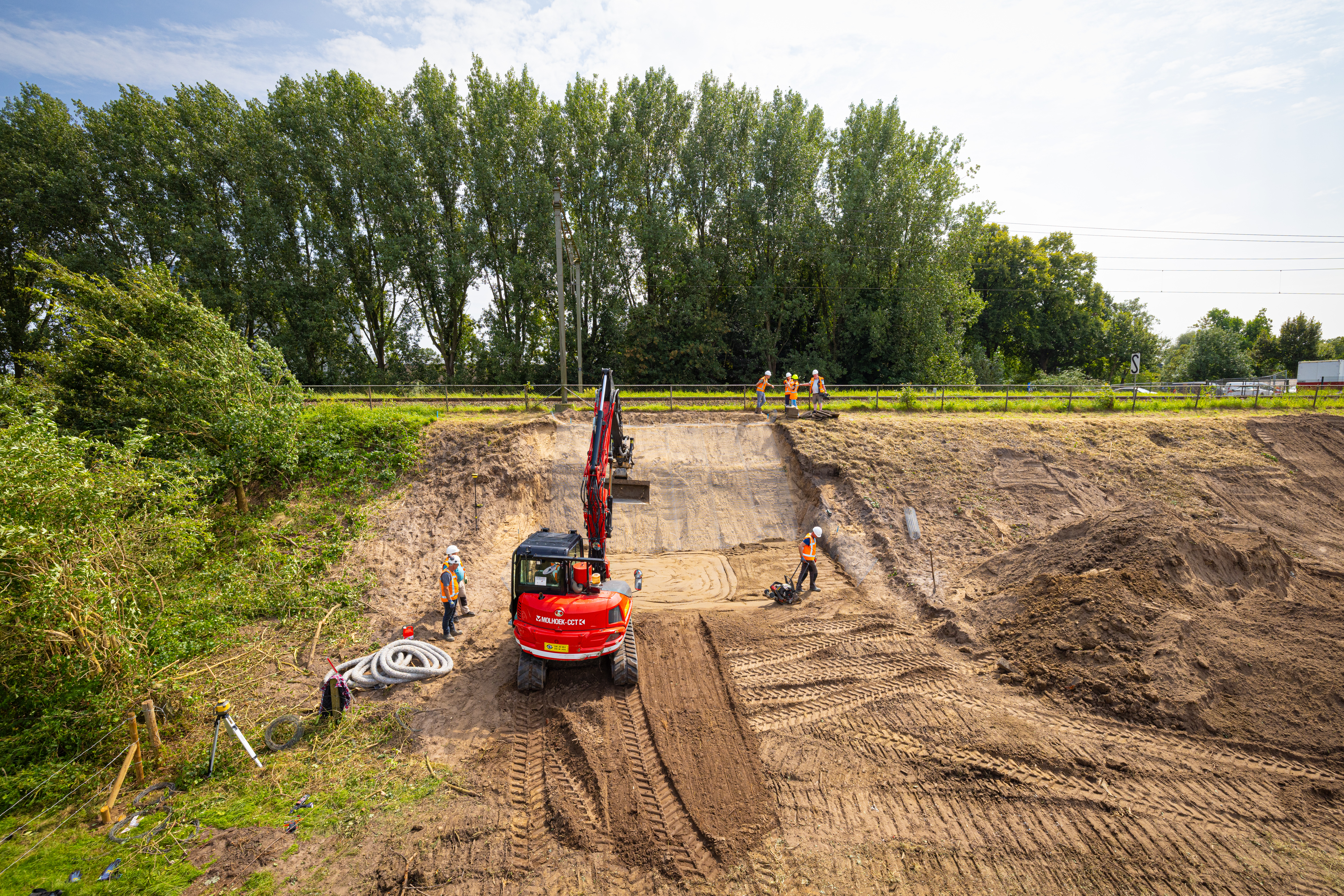 Bouw kunstburcht in Ravenstein