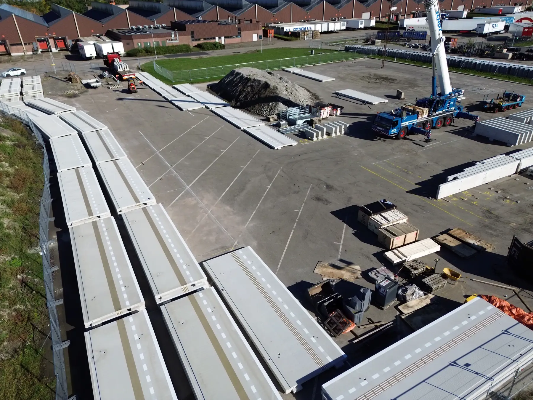 De prefab-perrons voor station Hoorn Kersenboogerd