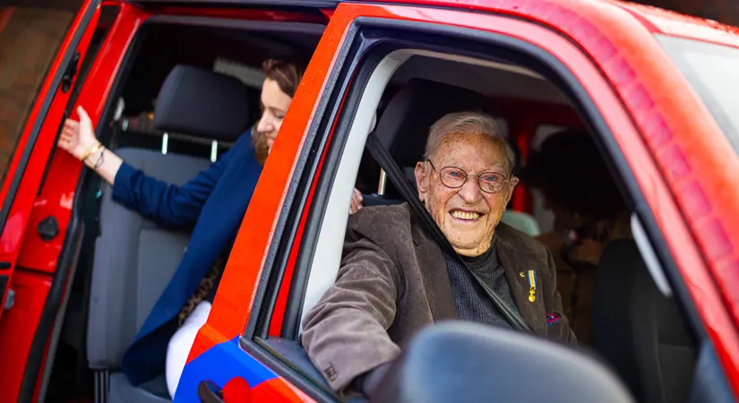 Eerste auto's door nieuwe onderdoorgang Nunspeet | ProRail