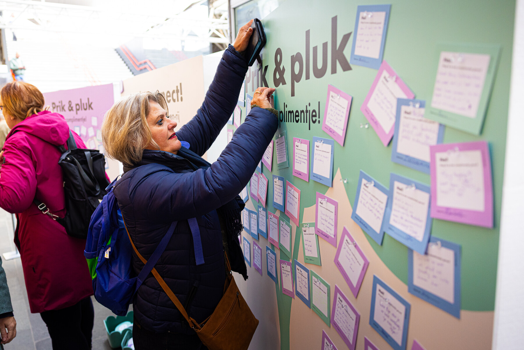 De complimentenmuur op station Leiden
