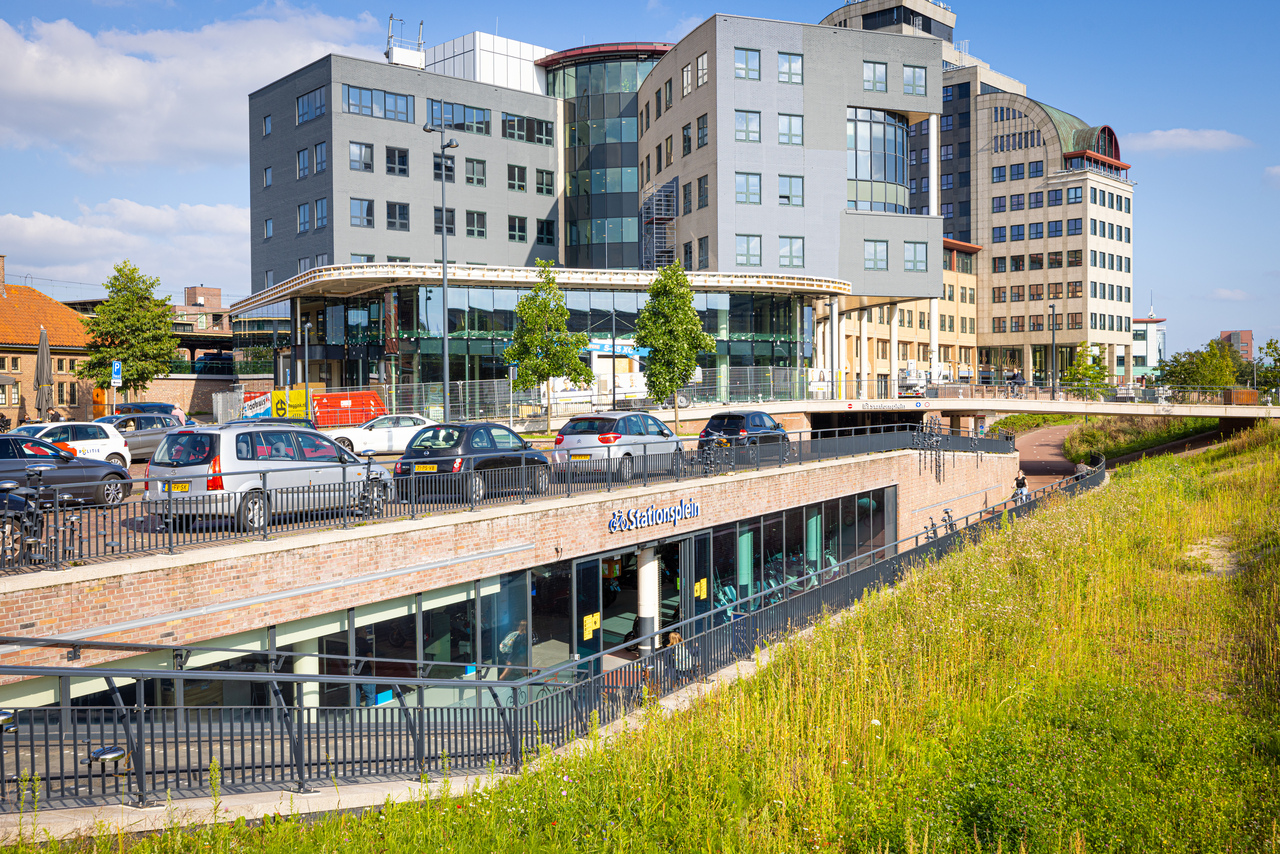 Fietsenstalling Stationsplein Deventer wordt vernieuwd