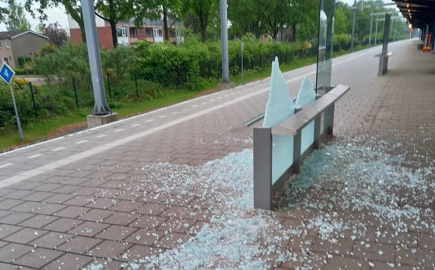 Vernielingen op station Assen