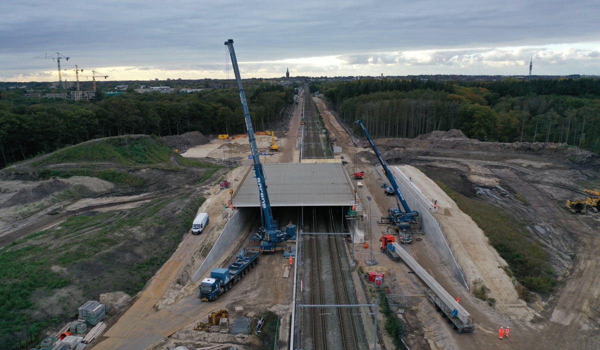 Natuurbrug in Hilversum Oost (Foto: Bouwfilm.nl)