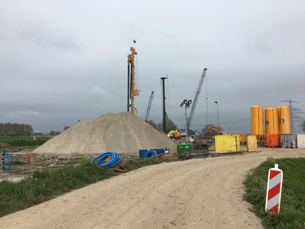 Het bouwterrein in Bedum