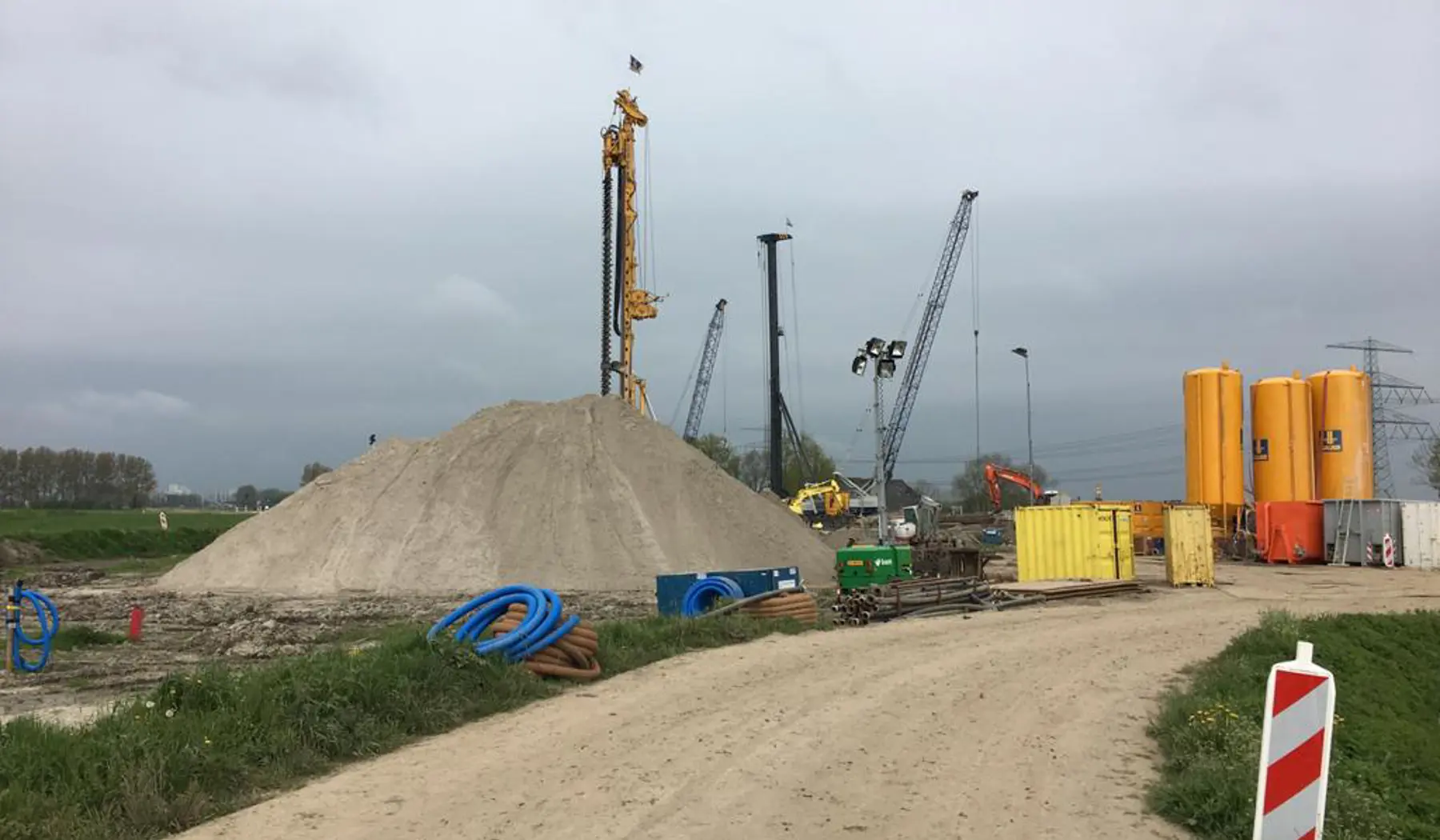 Het bouwterrein in Bedum