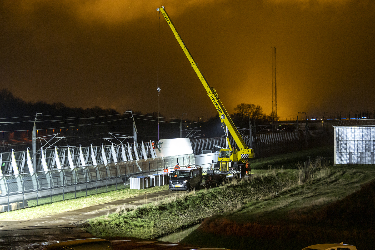 Nachtwerk langs de HSL