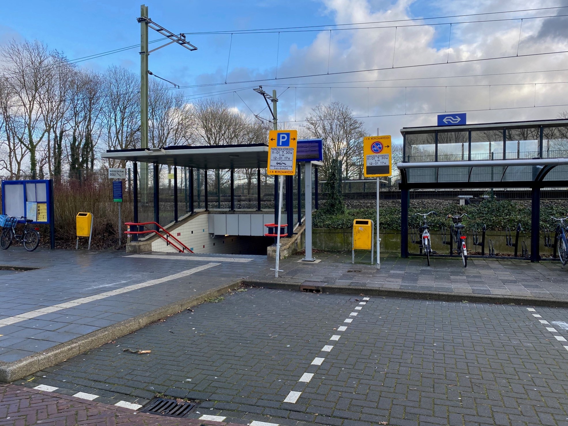Zo ziet station Driehuis er nu uit