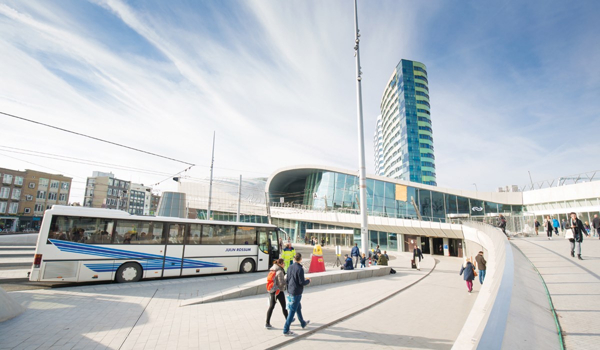 Een belangrijk knooppunt voor openbaar vervoer: Arnhem Centraal