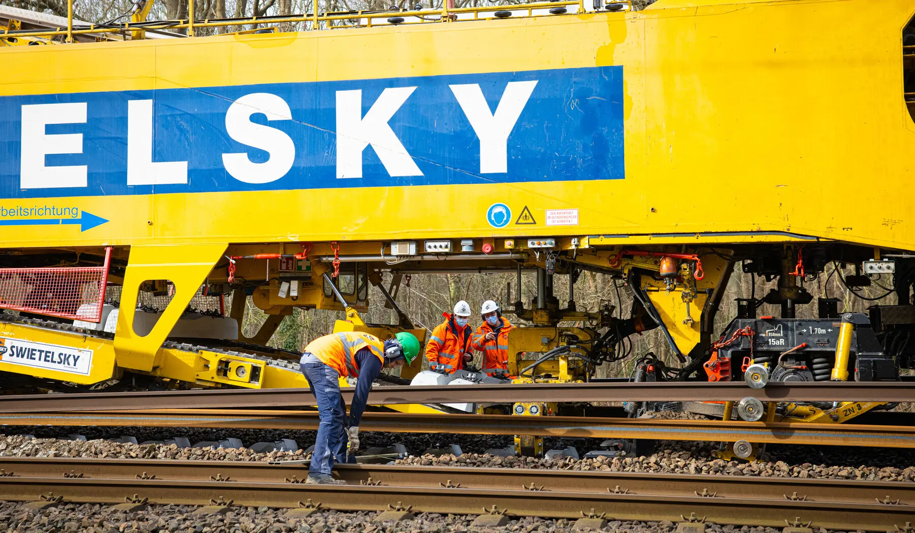 De machine is niet alleen lang, maar ook hoog: vijf meter