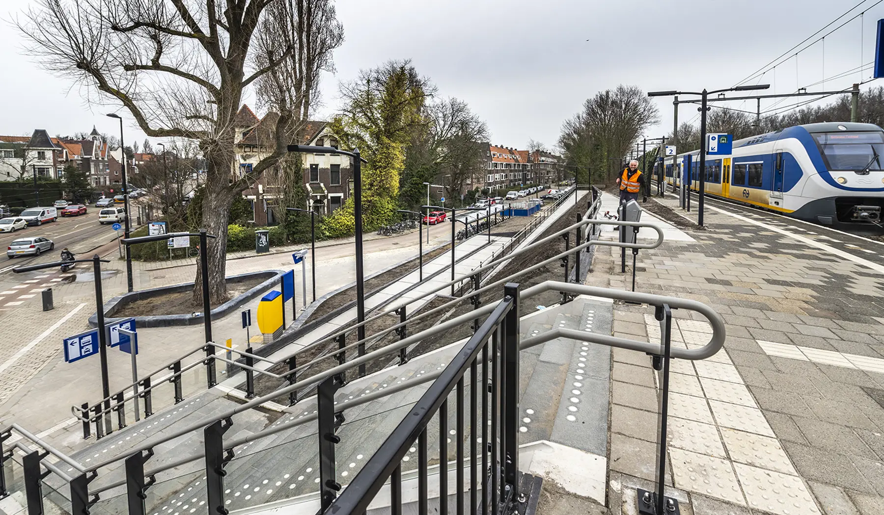 Perron op station Rotterdam Noord