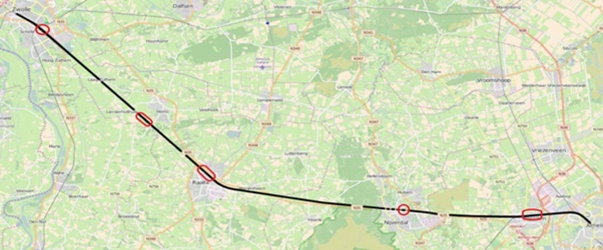 De vijf plaatsen waar aanpassingen worden gedaan: van links naar rechts Zwolle, Heino, Raalte, Nijverdal en Wierden