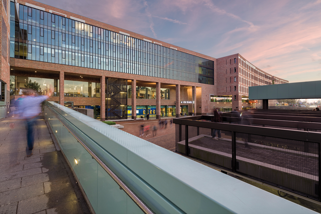 Afbeelding station Breda