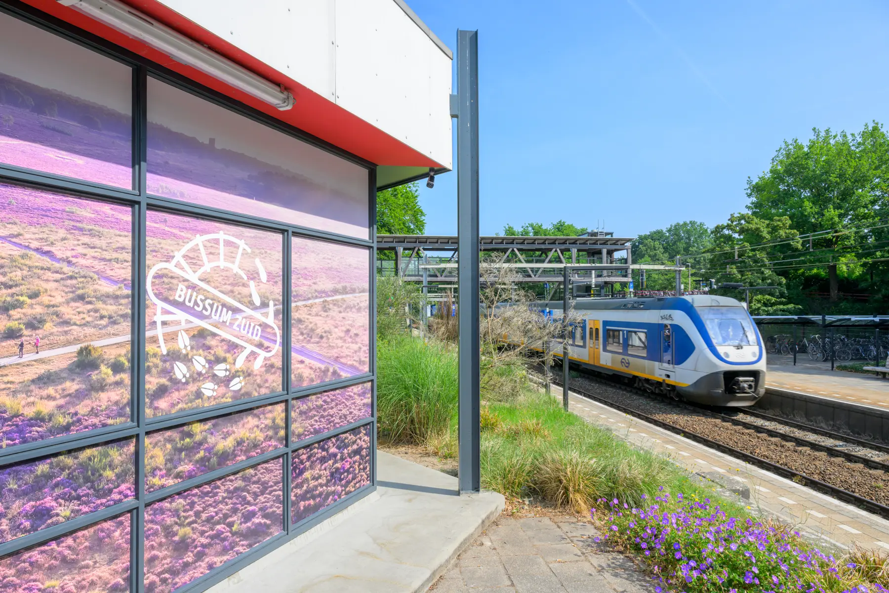 Station Bussum Zuid: een buitenpoort