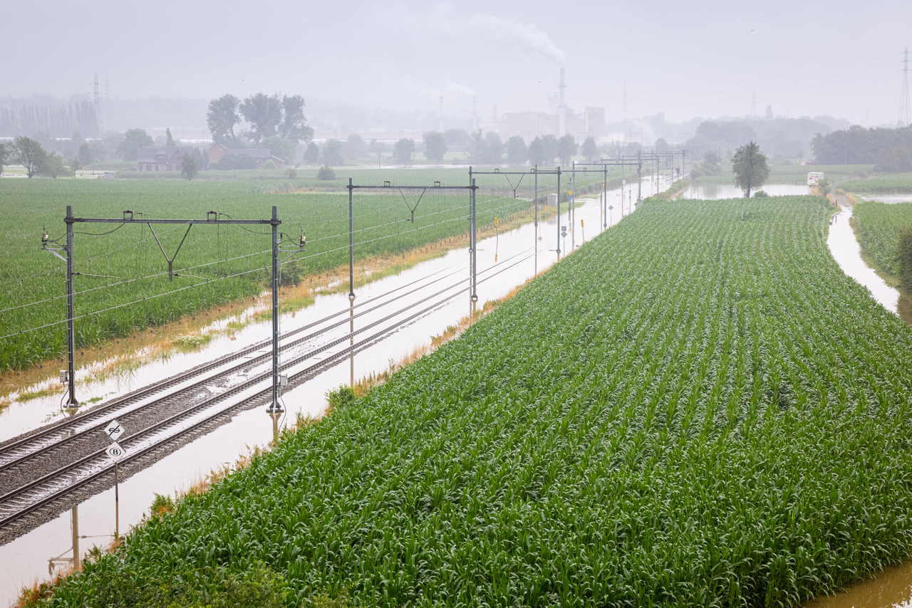 Het spoor onder water